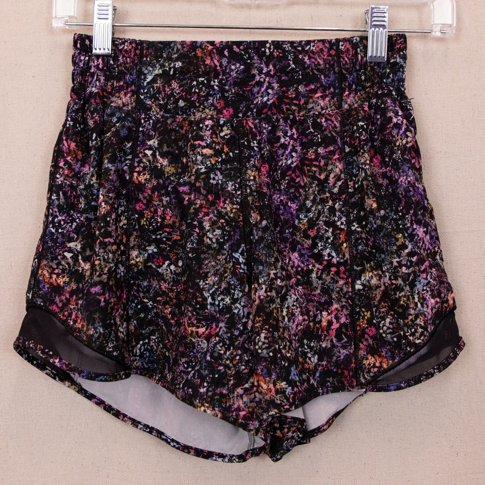 Lululemon Hotty Hot Floral Spray lined shorts-4